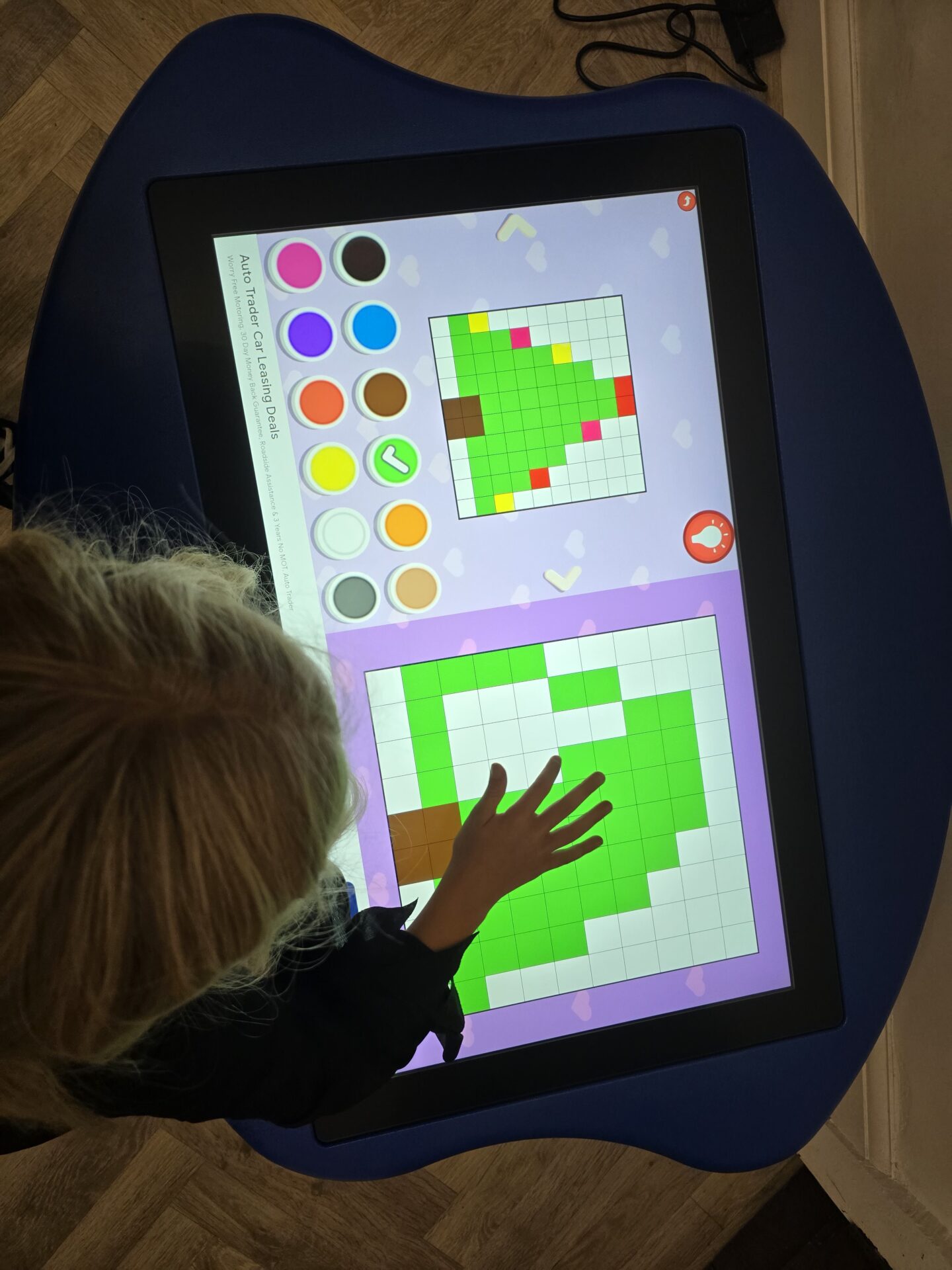 The Wave Touch Table - Image 3