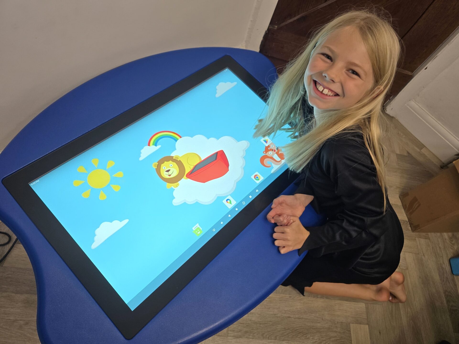 The Wave Touch Table - Image 7