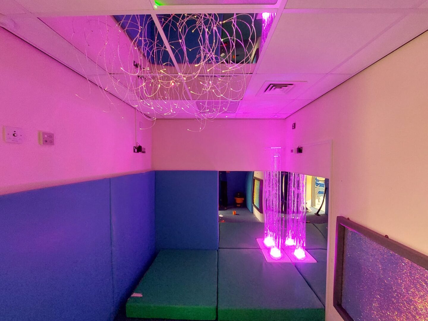 Shimmer n Shine Star Ceiling Panels - Image 5