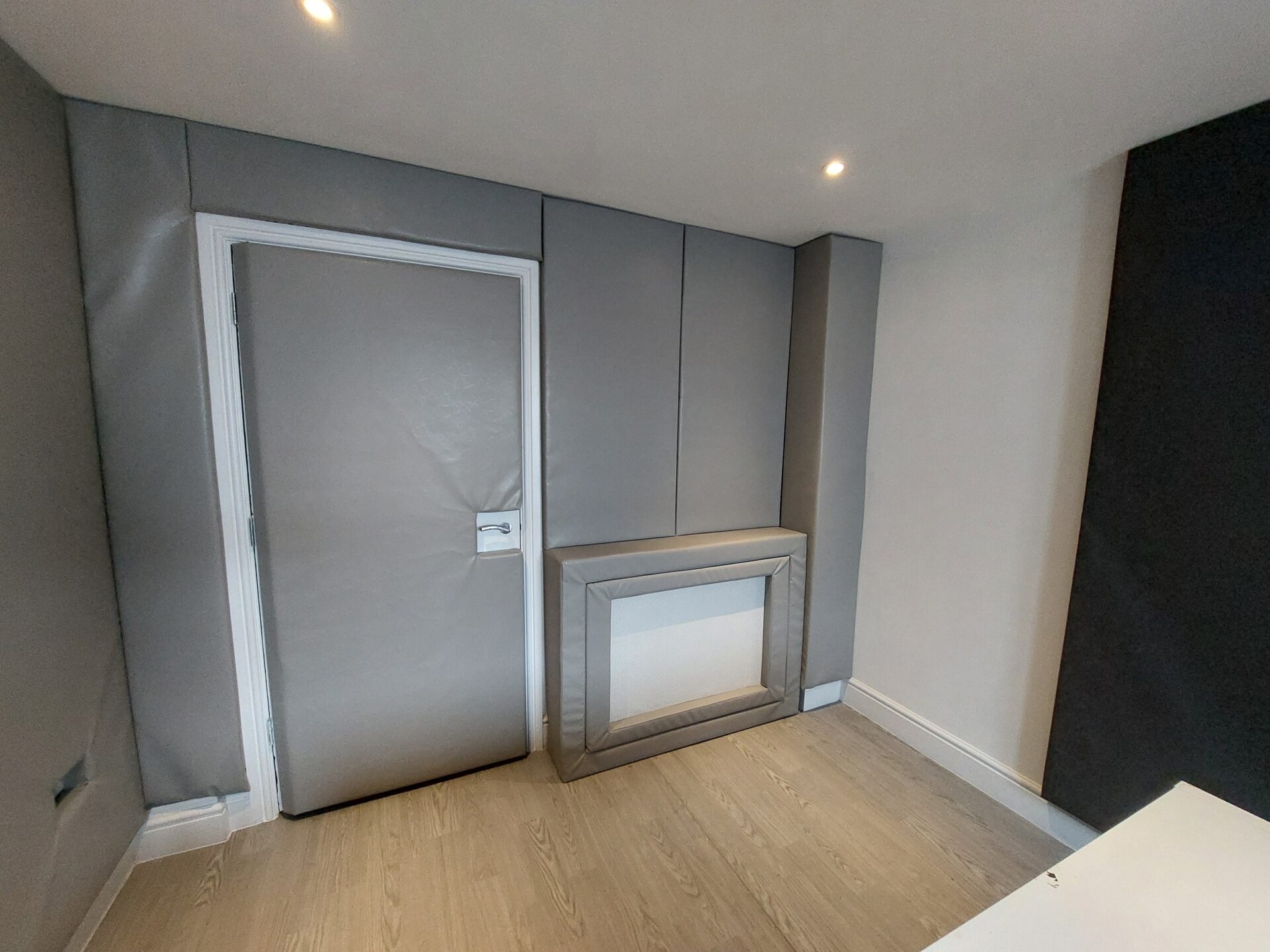Radiator padded cover
