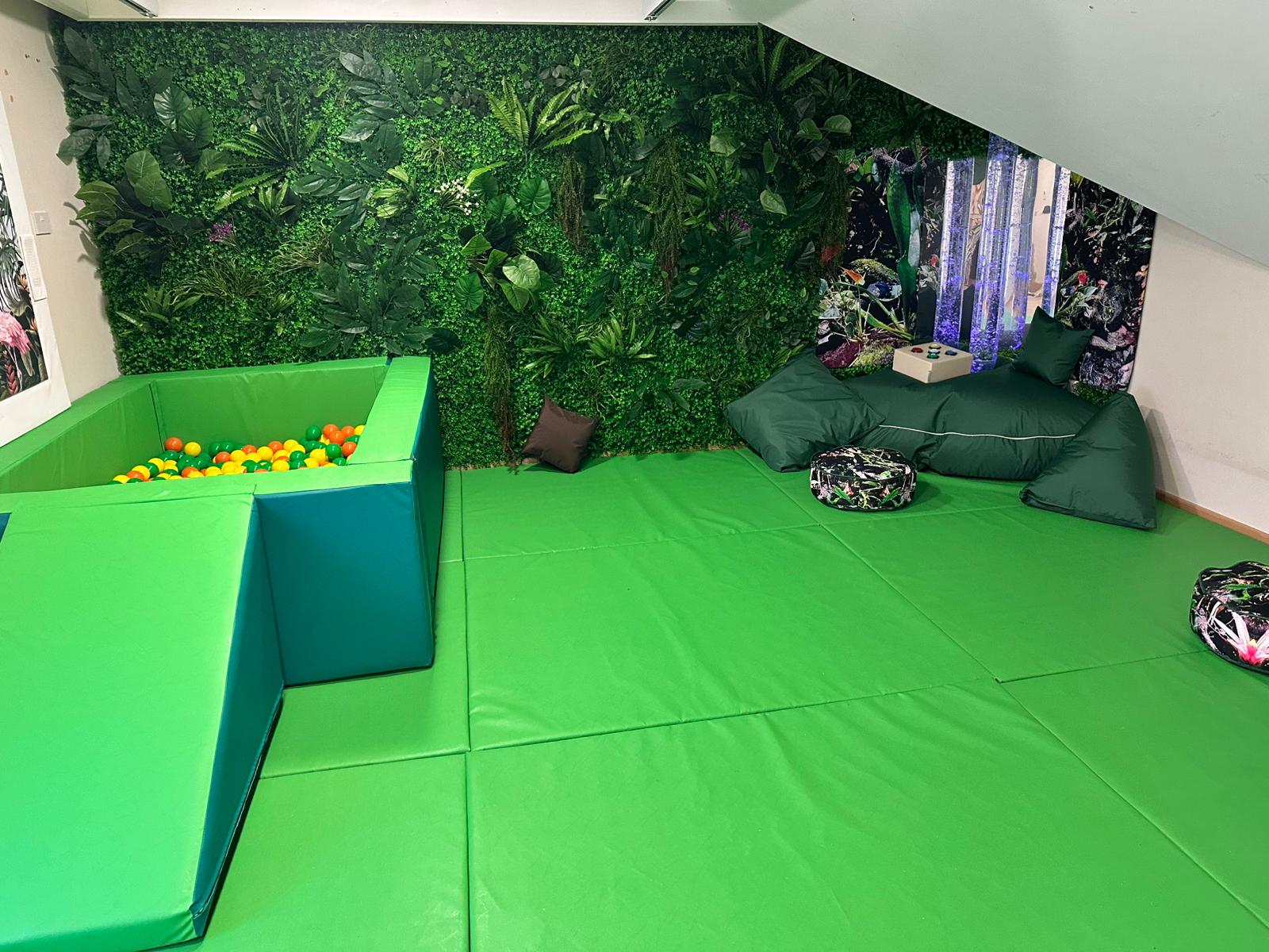 Jungle Wall - Image 2