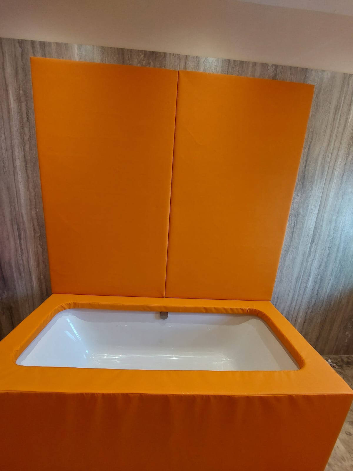 Bath Padding - Image 3